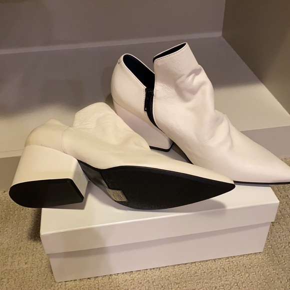Sesto Meucci White Booties size 38.5 - Picture 2 of 3